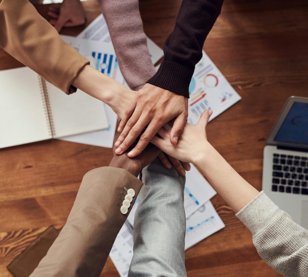 pexels-fauxels-3184418